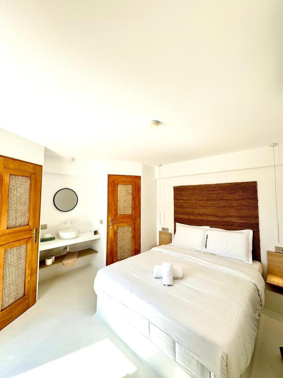 Faos Exclusive Suites Ornos  Exterior foto